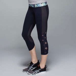 *Blue and Purple* lululemon Var-city Crop
